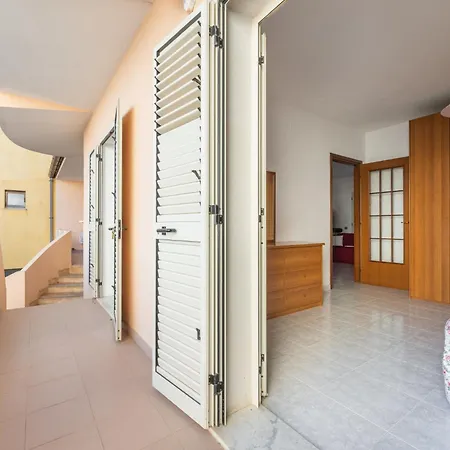 Apartamento Casa Arangiu 1 By Interhome